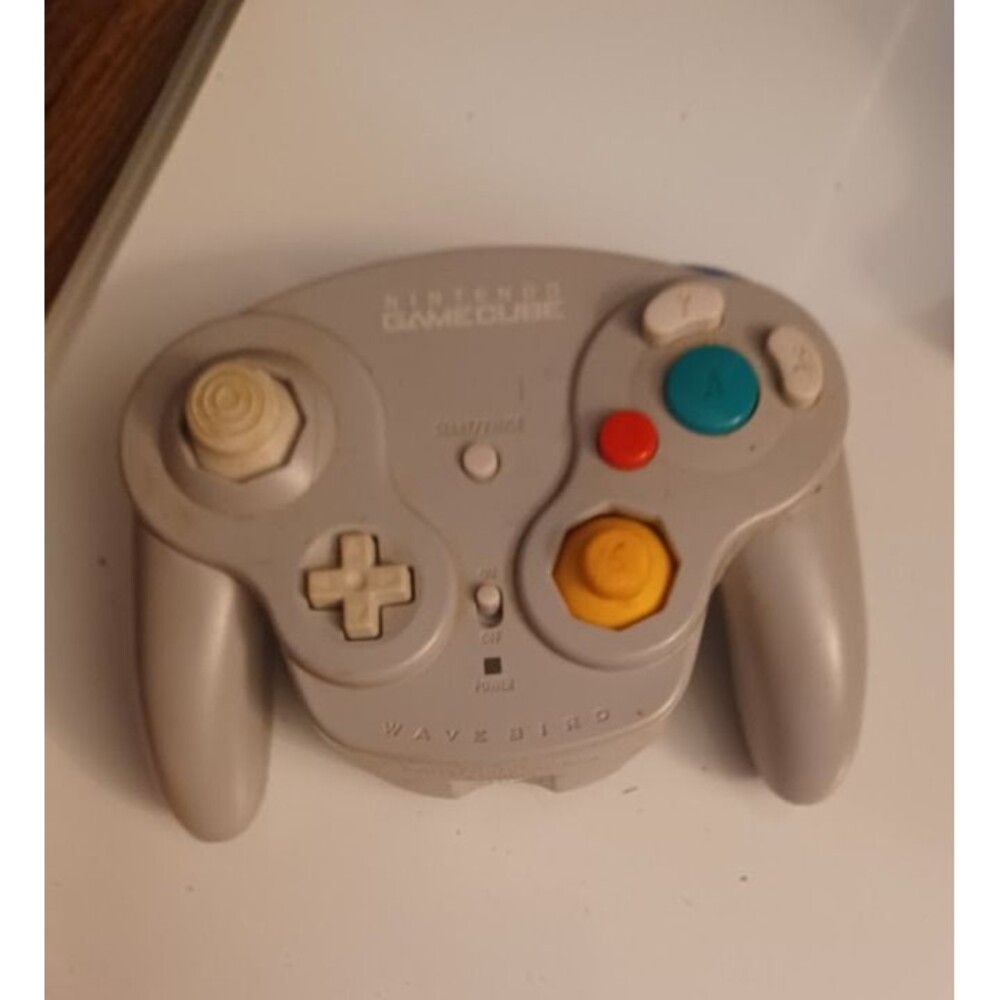 Nintendo GameCube Wave Bird Wireless Controller - Grey